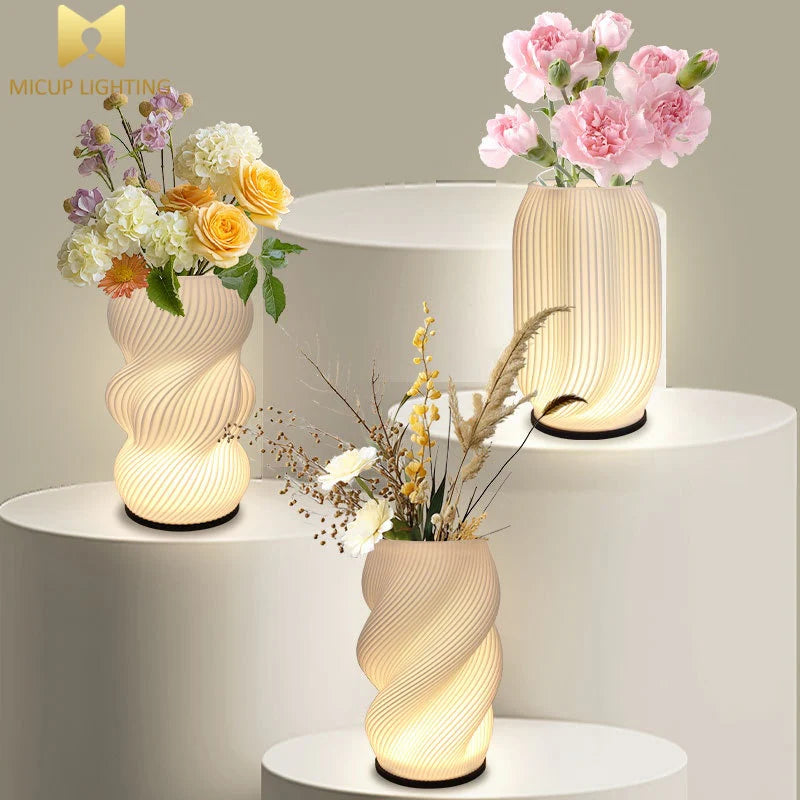 🌹 Lampe de Table La Rossa – LED 3D Rechargeable RGB Tactile avec Vase Intégr